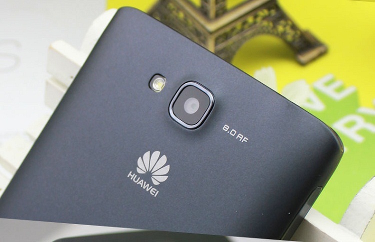 华为C8816第六代大屛智能手机靓丽呈现!价比