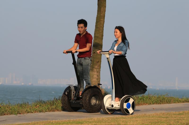 沈阳爱尔威Airwheel 独轮车i-ROBOT机器人Nin